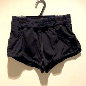 Lululemon Size 6 Shorts